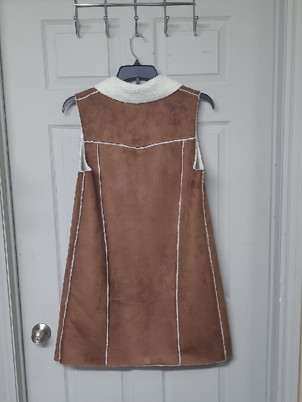 BCBGeneration Sherpa Knit Long Faux Suede Vest Cinnamon Medium GUC - Picture 3 of 11